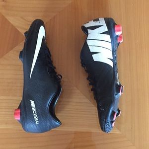 Nike Mercurial (Black)